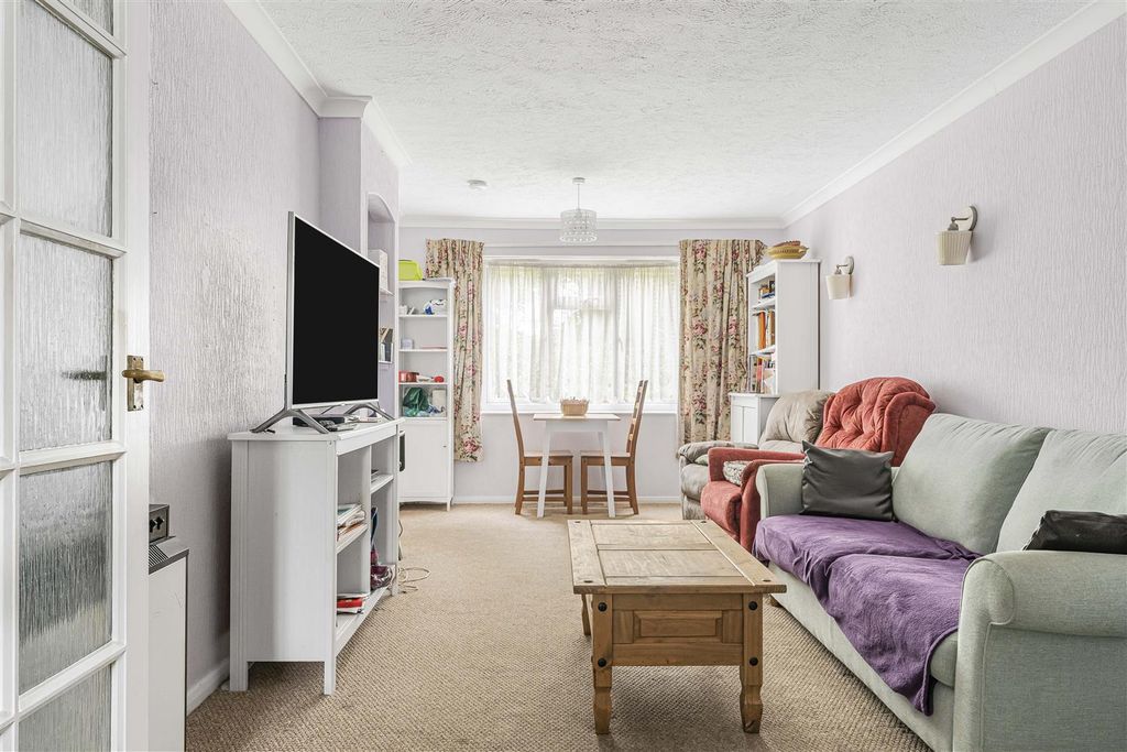 Property photo 2 of 15