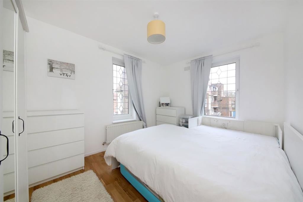 Property photo 3 of 5