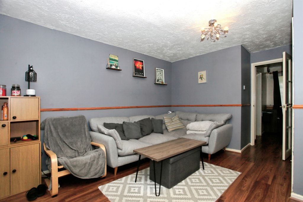 Property photo 3 of 14