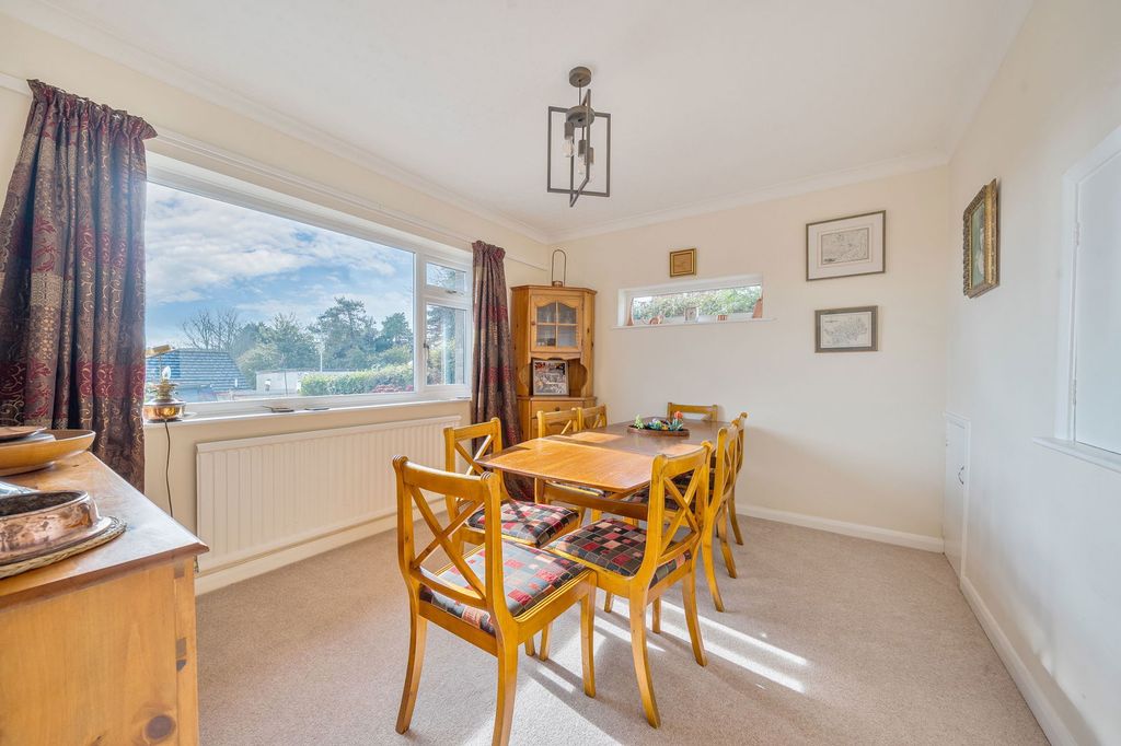 Property photo 3 of 24