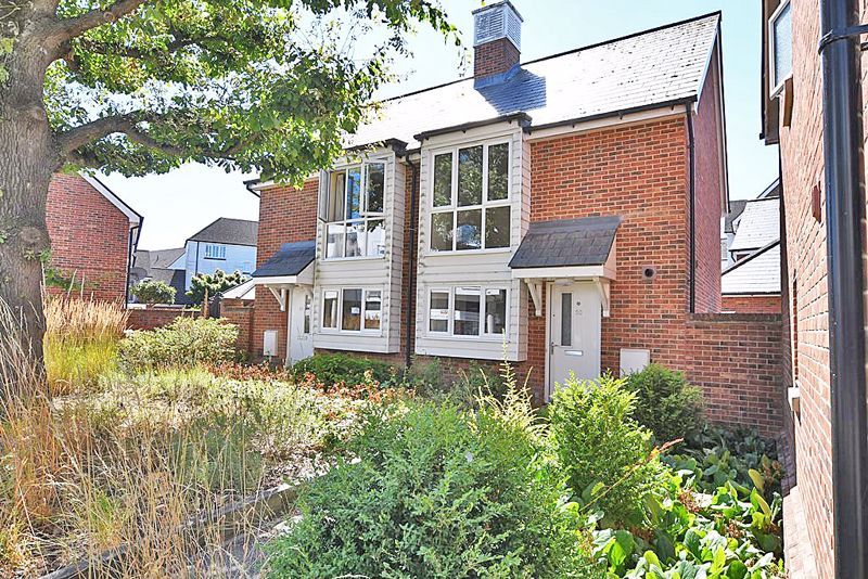 Property photo 1 of 8 Photo 7
