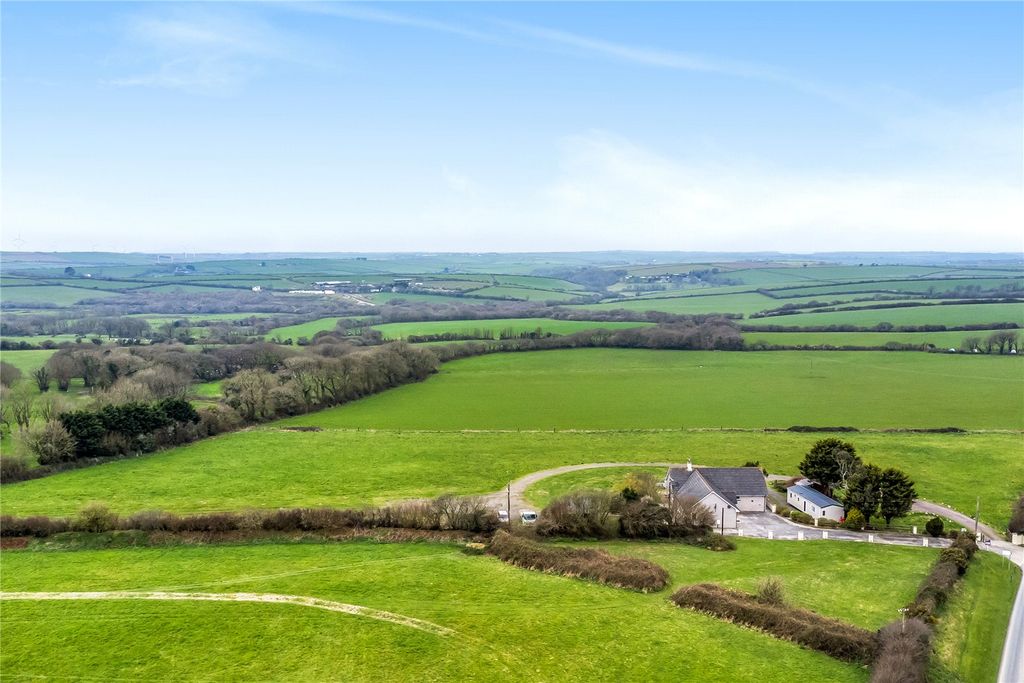 Property photo 2 of 28 Picture No. 08