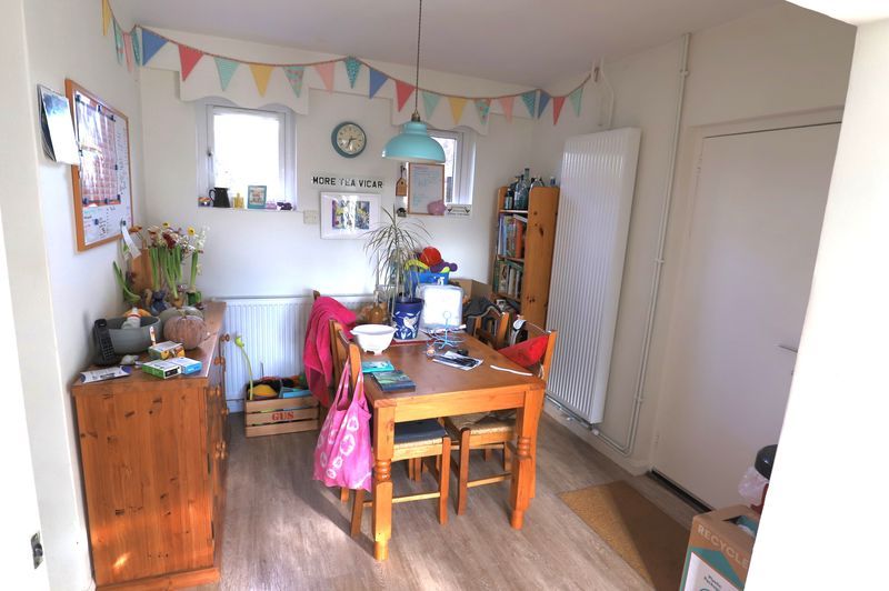 Property photo 3 of 14 Photo 4