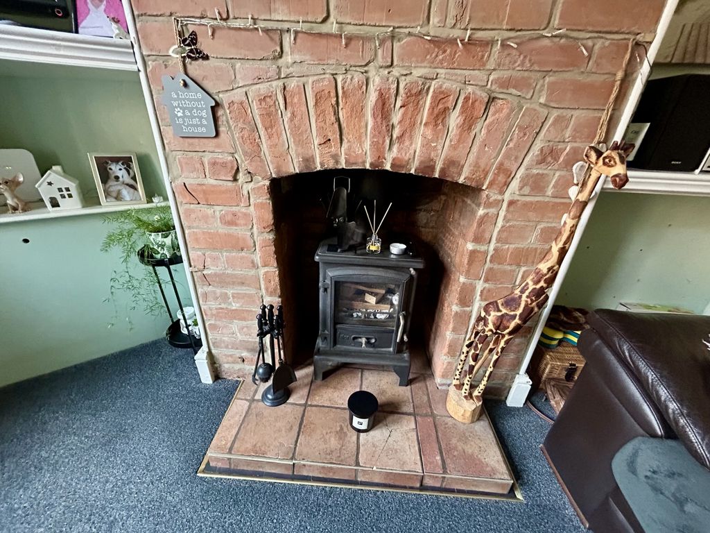 Property photo 3 of 15 Photo 12