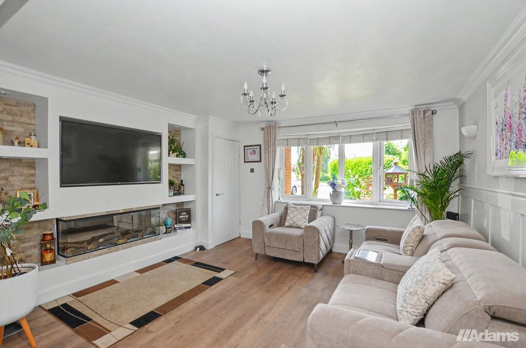 Property photo 3 of 31