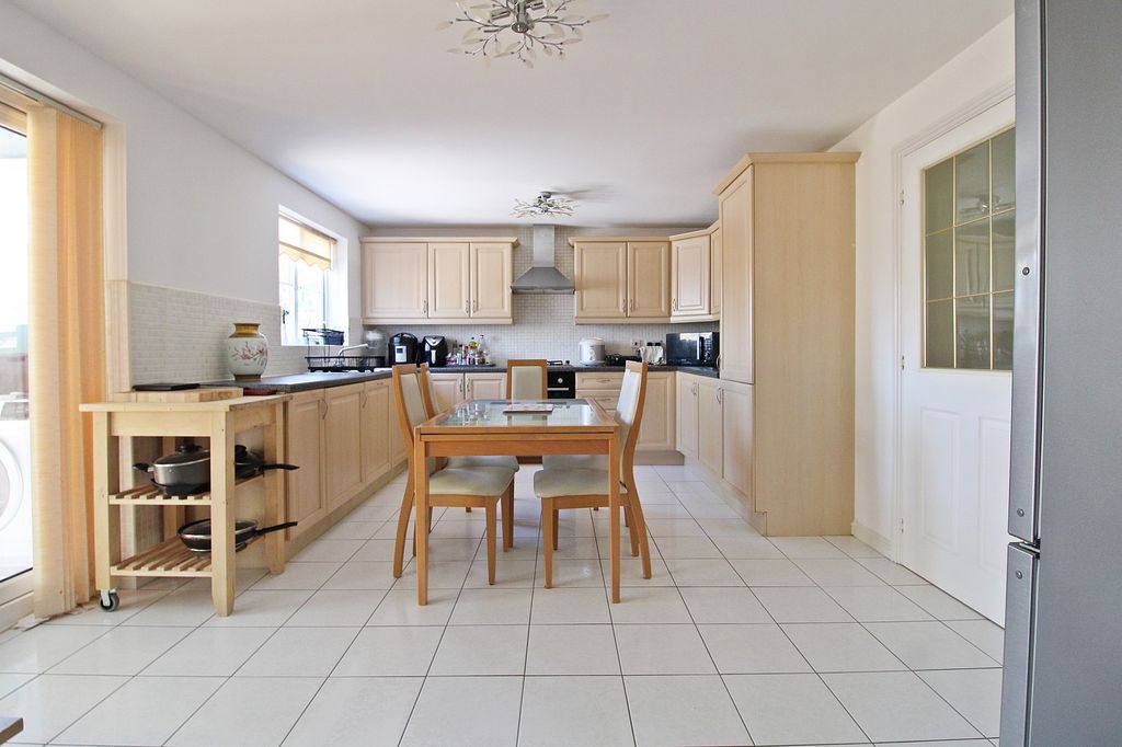 Property photo 2 of 32 Kitchen-Diner