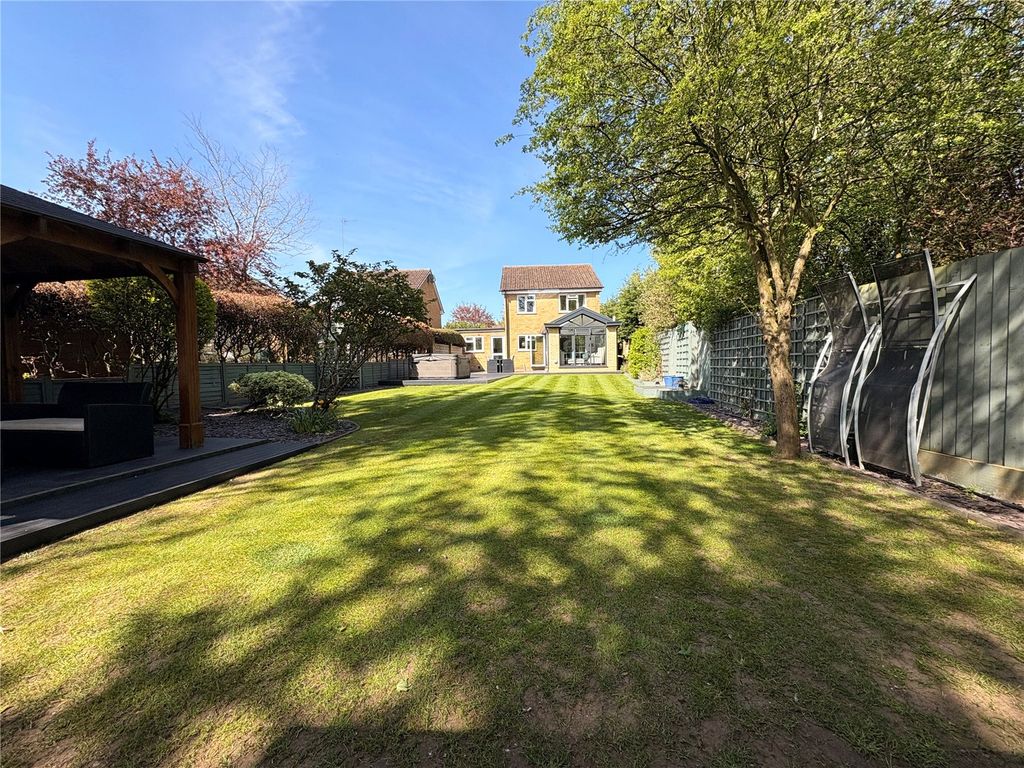 Property photo 2 of 35 Picture No. 37