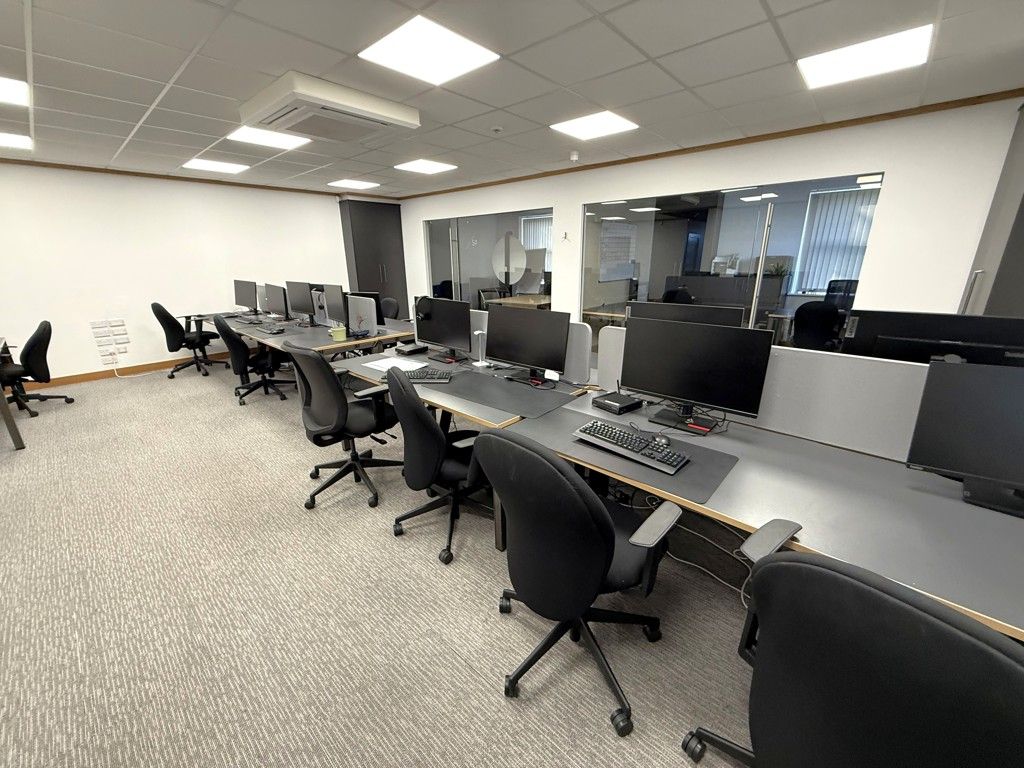 Property photo 2 of 11 Photo 2