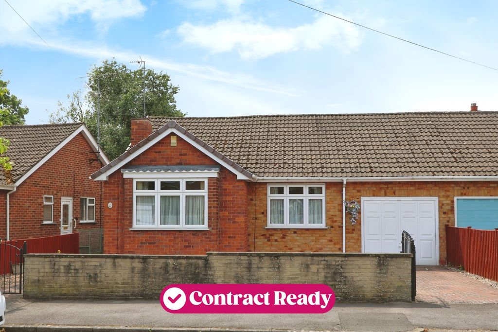 Property photo 1 of 13 4235712