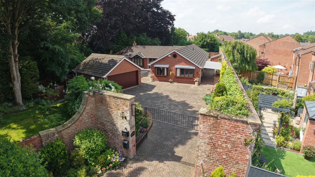 Property photo 1 of 41 Dji_20260616144814_0613_d-Dji_20260616144814_0615_