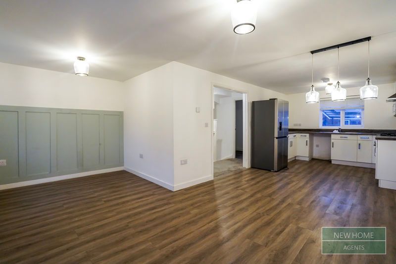 Property photo 2 of 21 Photo 17