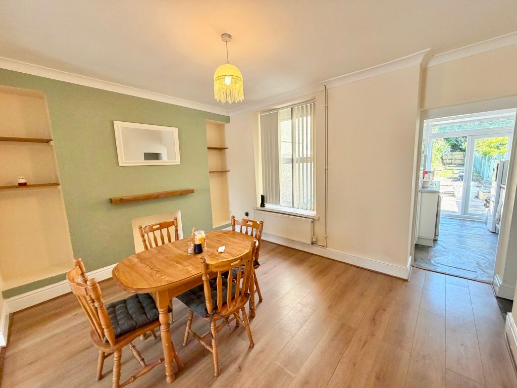Property photo 3 of 23