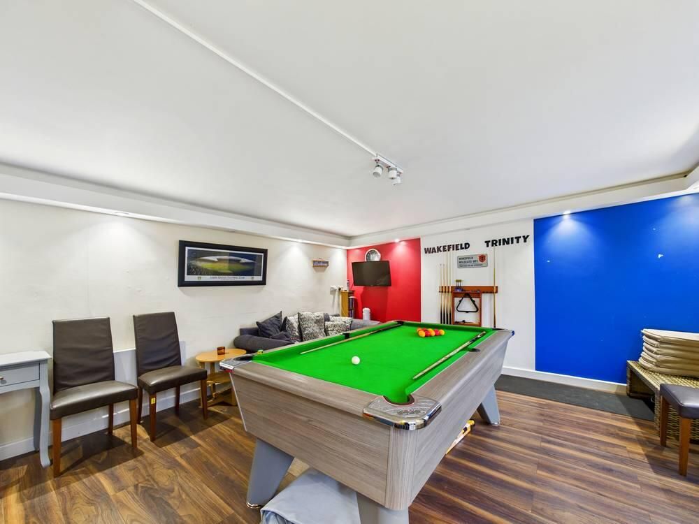 Property photo 2 of 12 Games Room