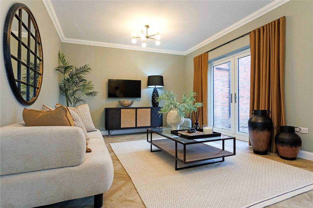 Property photo 1 of 23 Lounge