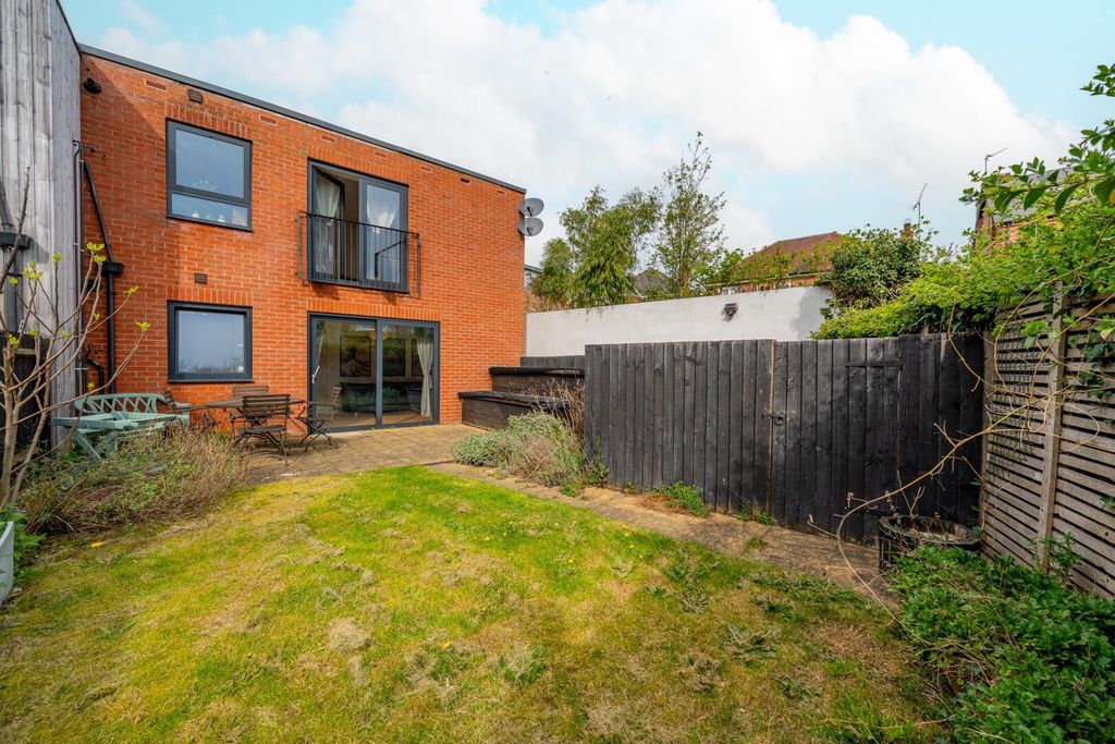 Property photo 1 of 15 2612264 Flat 1 Freeman Court_016.Jpg