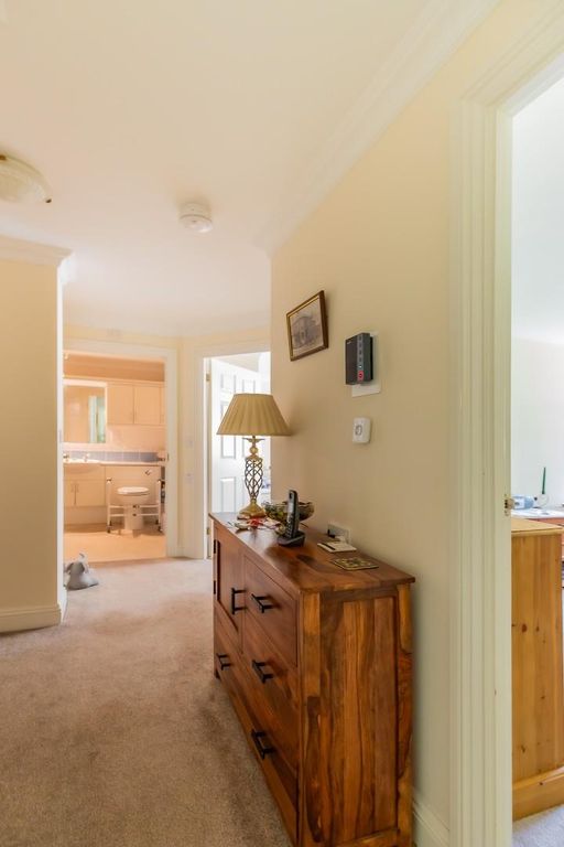 Property photo 2 of 9 10 Llys Pegasus (8 Of 12).Jpg