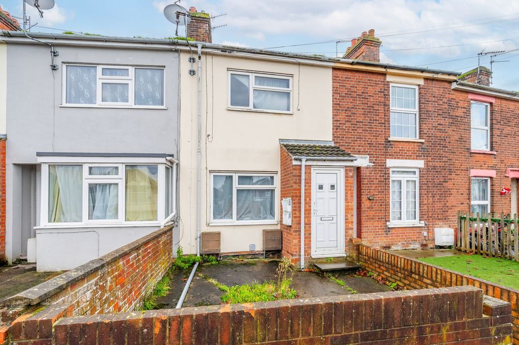 Property photo 3 of 4