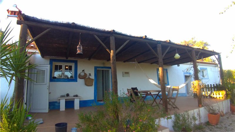 Property photo 2 of 100