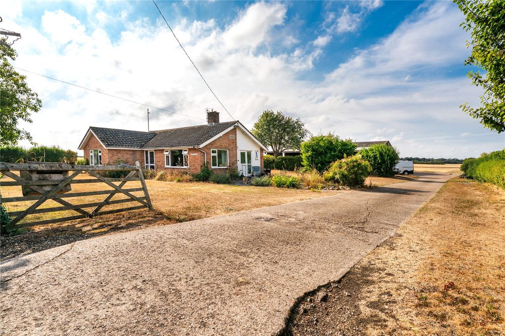 Property photo 3 of 16 Picture No. 02