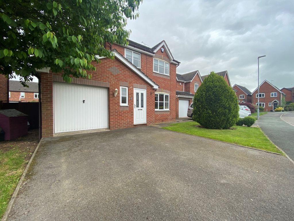 Property photo 1 of 13 Front