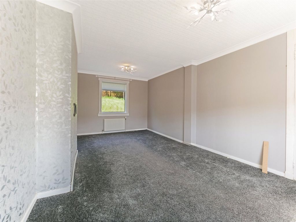 Property photo 3 of 21 Picture No. 19