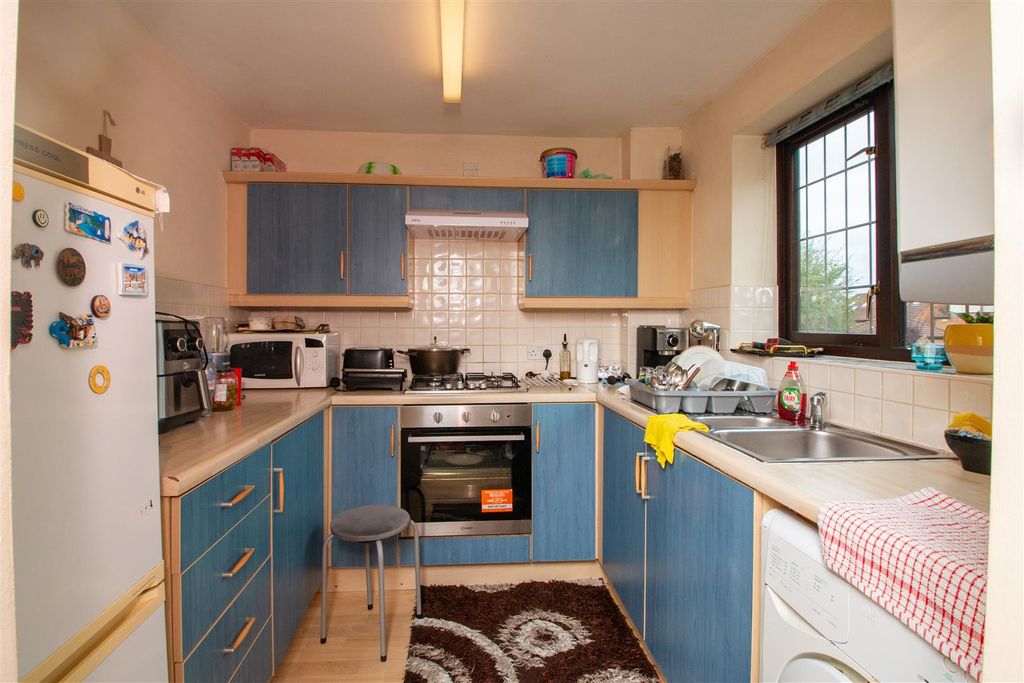 Property photo 2 of 6 6Derby_1.Jpg