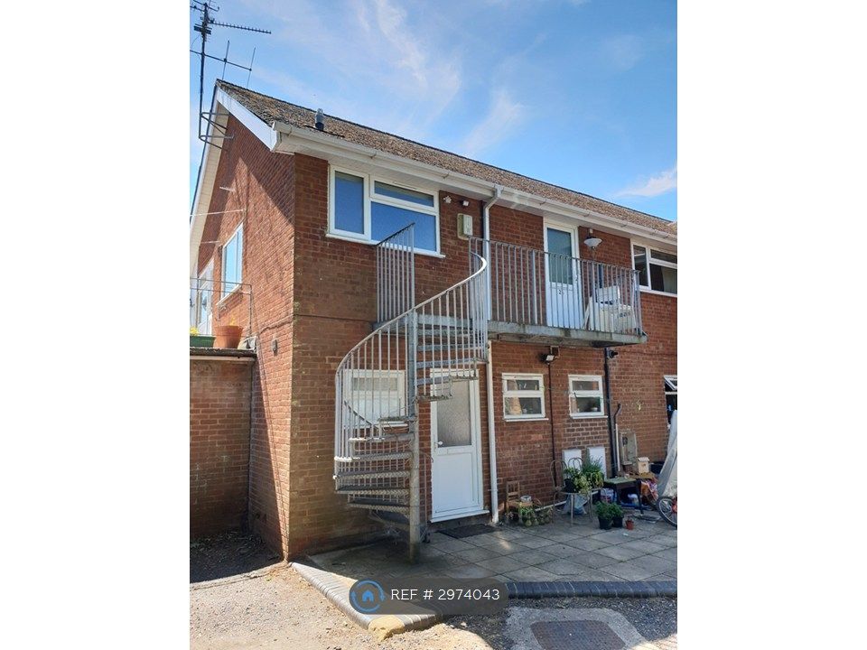 Property photo 1 of 12 Accessed Via The Rear