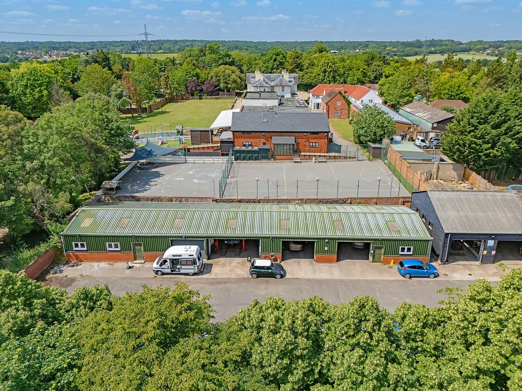 Property photo 2 of 8 Dji_20250613120026_0308_d Copy.Jpg