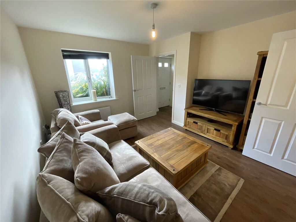 Property photo 3 of 23 Picture No. 63