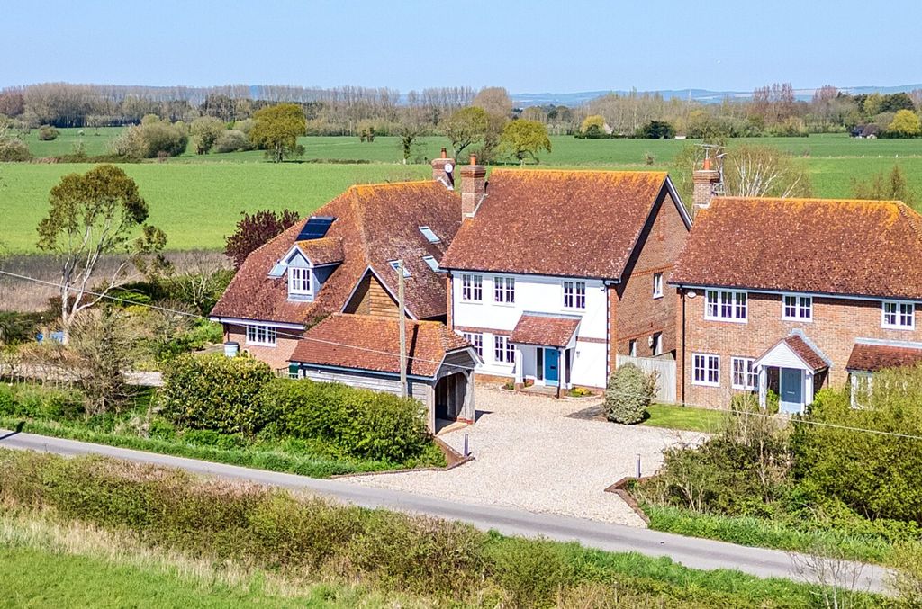 Property photo 1 of 34