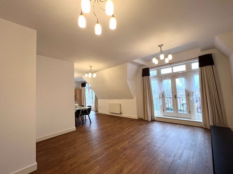 Property photo 2 of 16 Photo 16