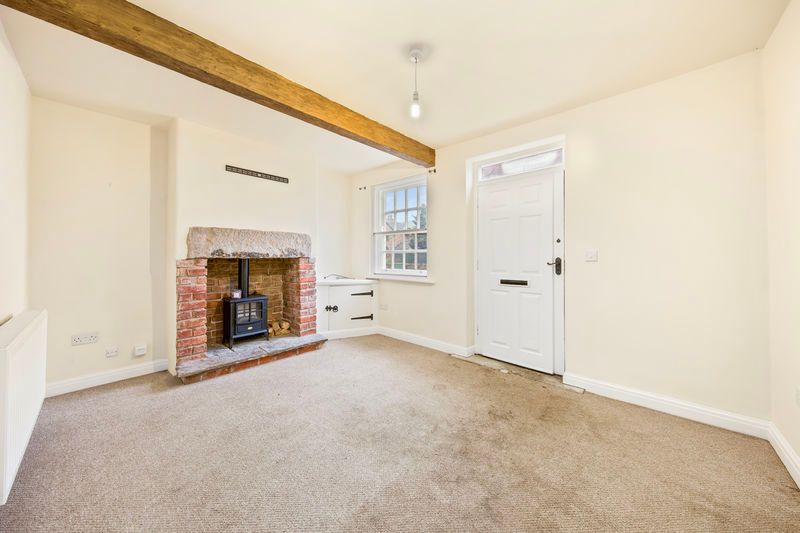 Property photo 3 of 20 Living-Room.