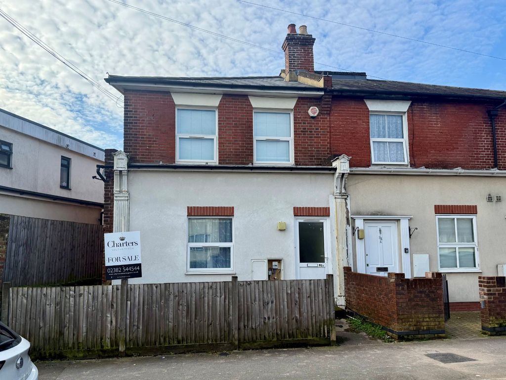 Property photo 1 of 7 Picture No. 12