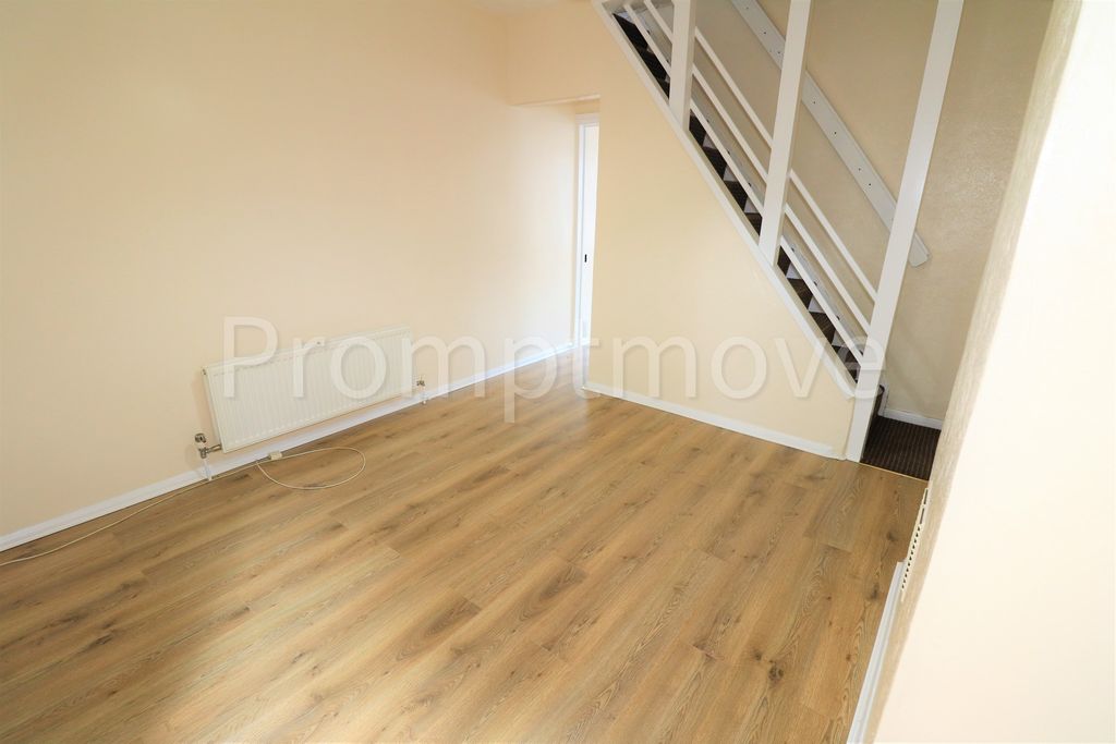 Property photo 3 of 9 Na