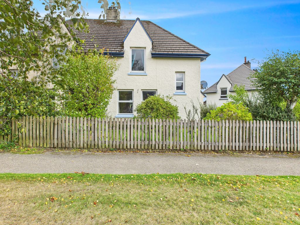 Property photo 1 of 42