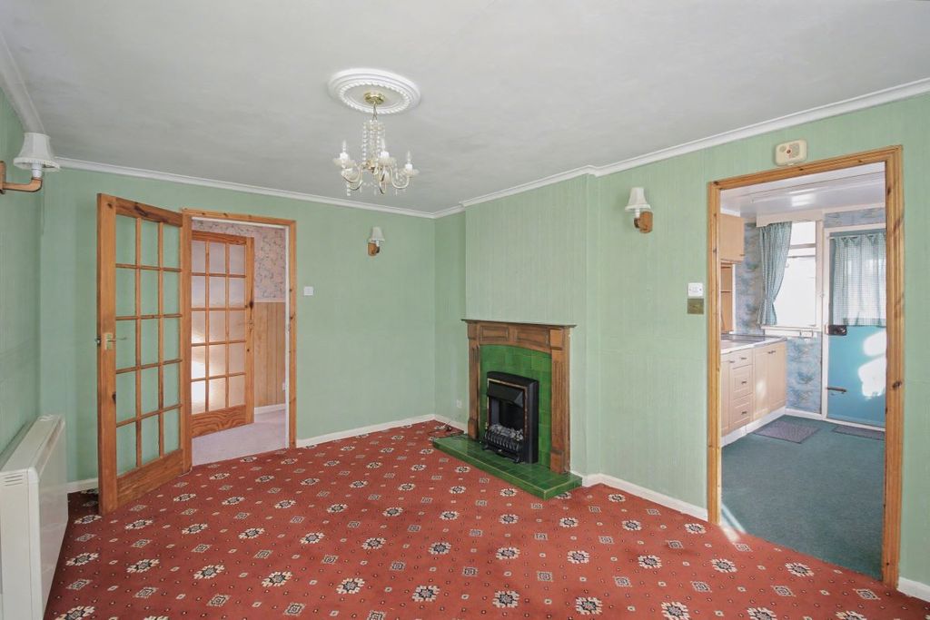 Property photo 3 of 14