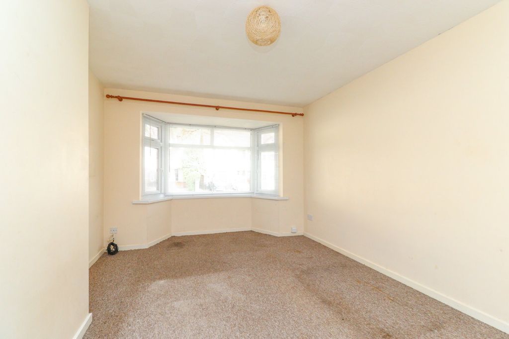 Property photo 3 of 10 Picture 3