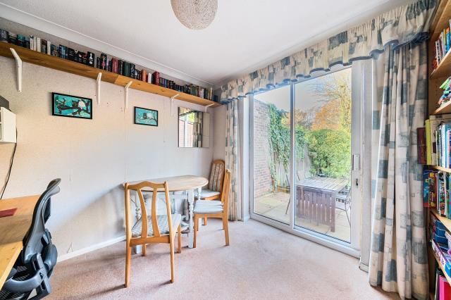 Property photo 3 of 20 Dining