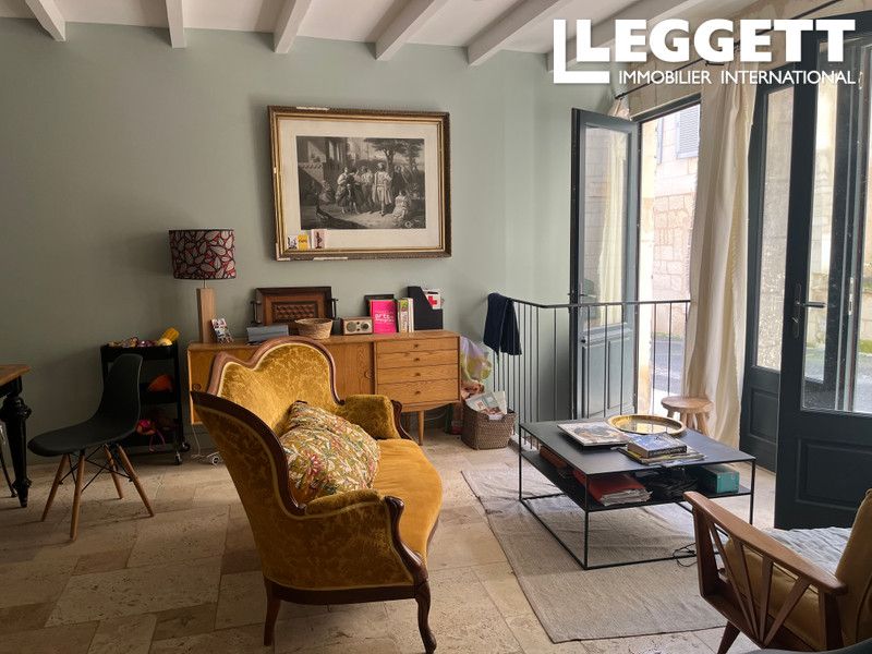 Property photo 2 of 10