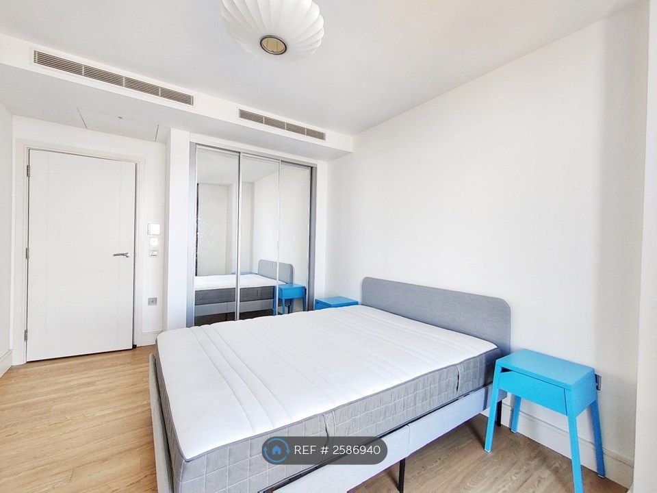 Property photo 3 of 12 Bedroom