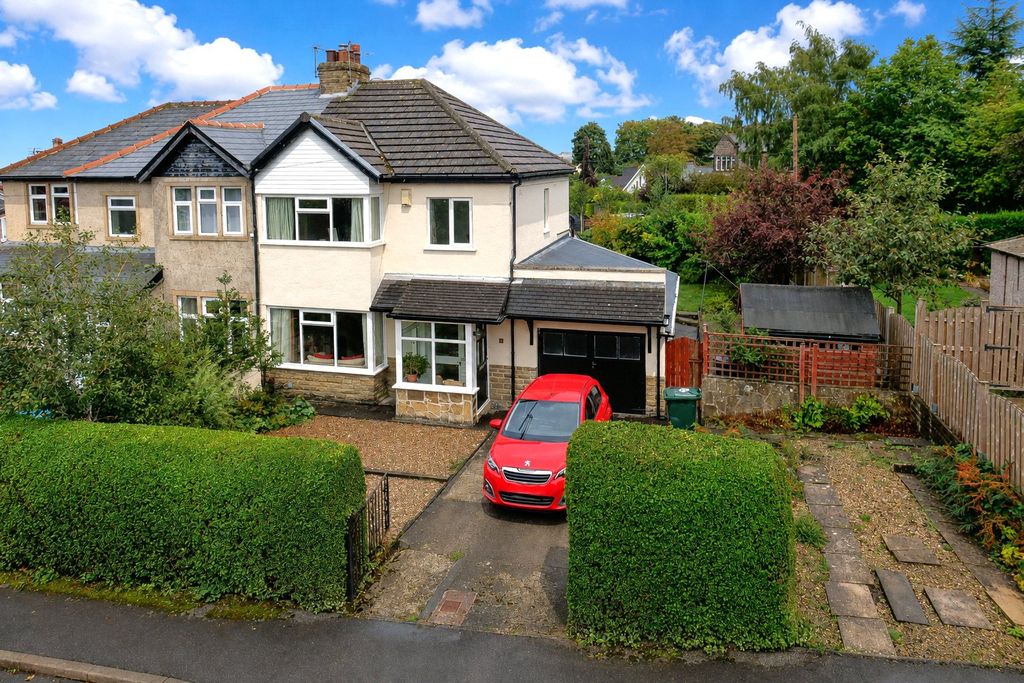 Property photo 1 of 19 Picture No. 01