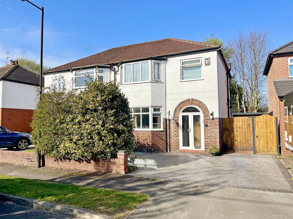 Property photo 1 of 28 Main Photo