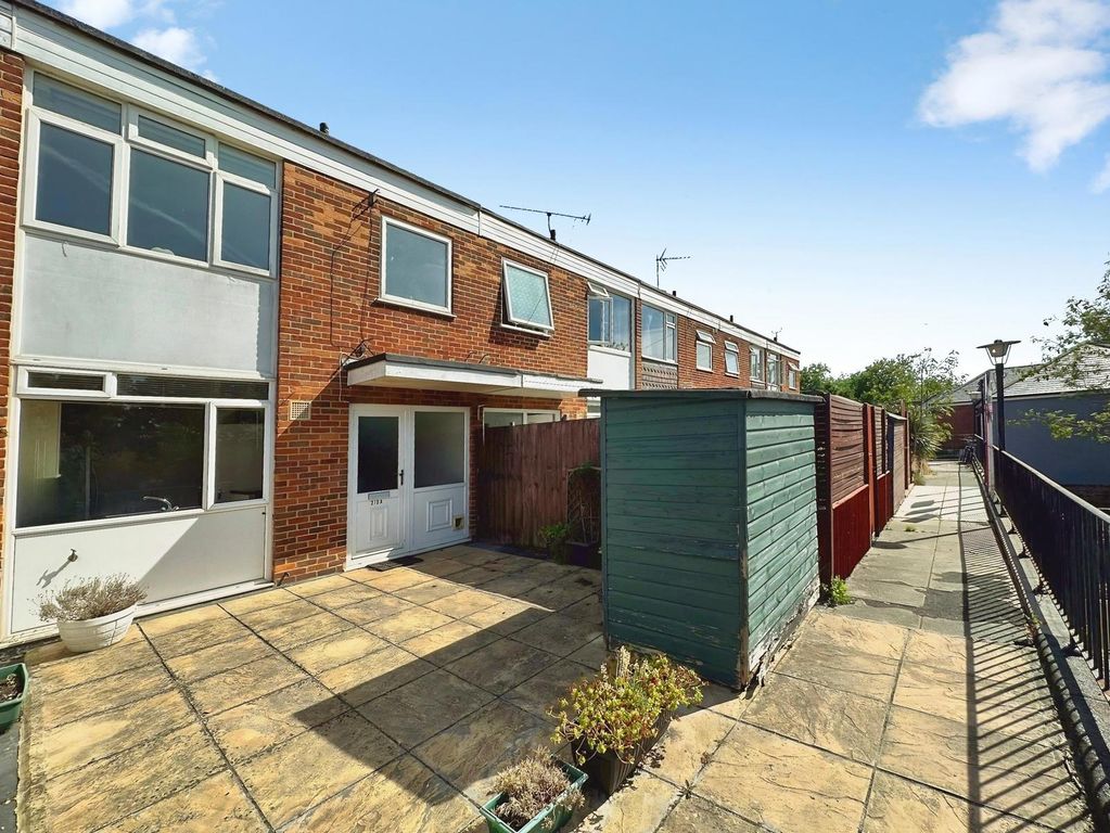 Property photo 1 of 19 Pbox-Img.Jpg