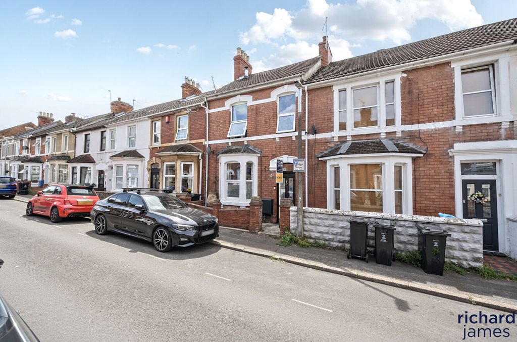Property photo 1 of 24 0966c36F67F044E6Ad3F502A58E2E95d