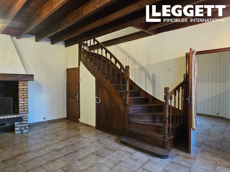 Property photo 3 of 10