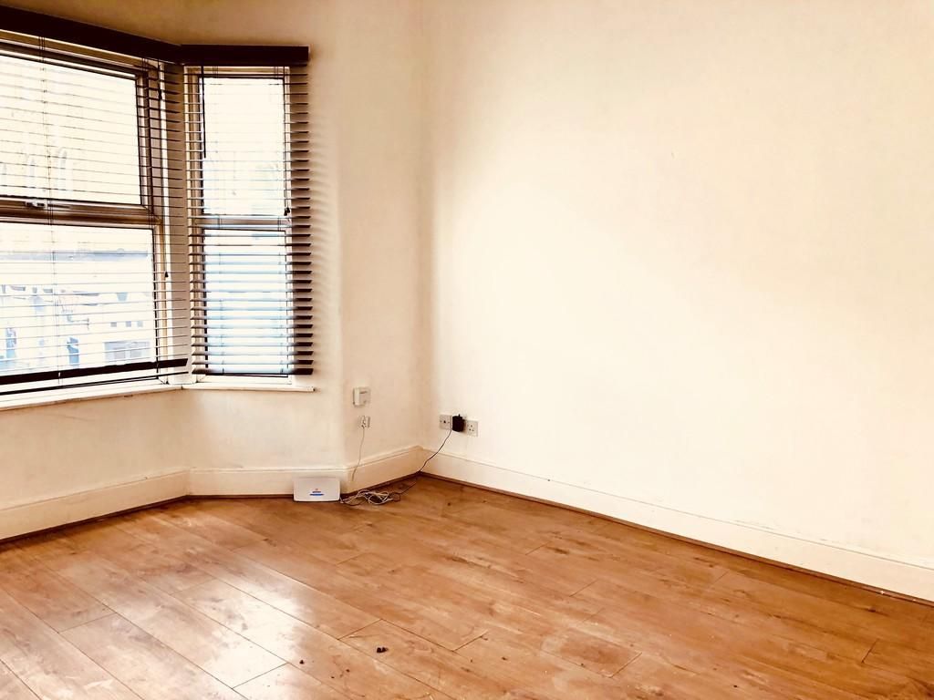 Property photo 2 of 5 1F52A488De22c4A17Ec942d9E6Efc812309Ed1A96A74F24152