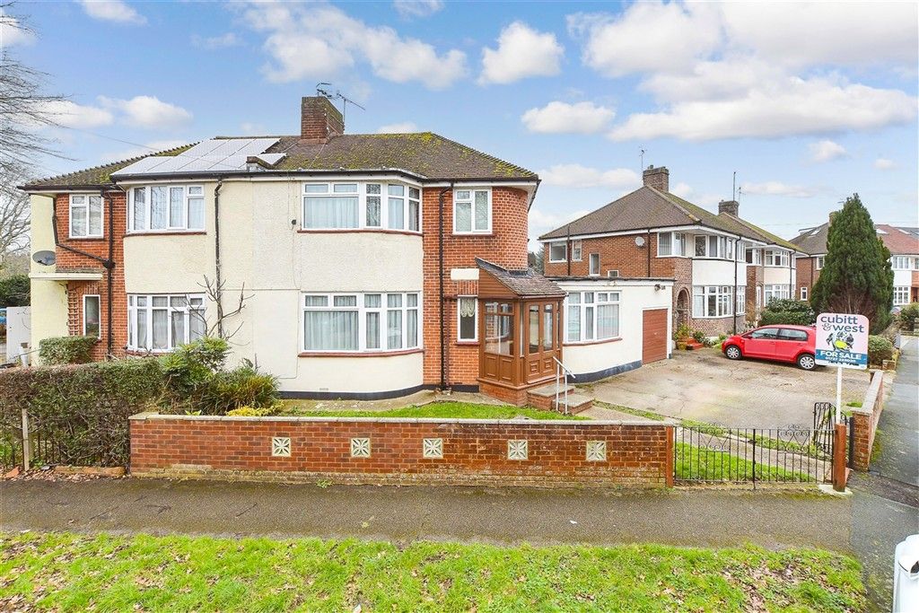 Property photo 1 of 16 External (Web)