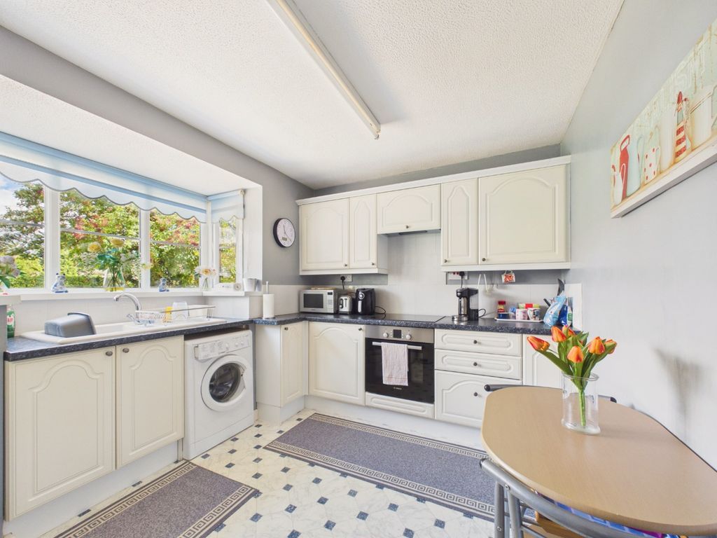 Property photo 3 of 9 5309033