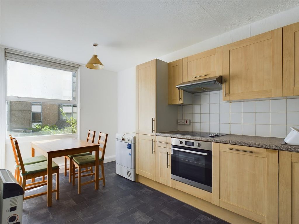 Property photo 1 of 16 Cam01167G0-Pr0124-Still009.Jpg