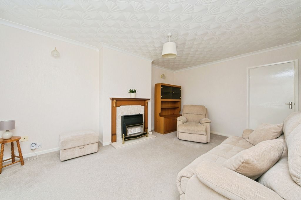 Property photo 2 of 20 Pbox-Img.Jpg